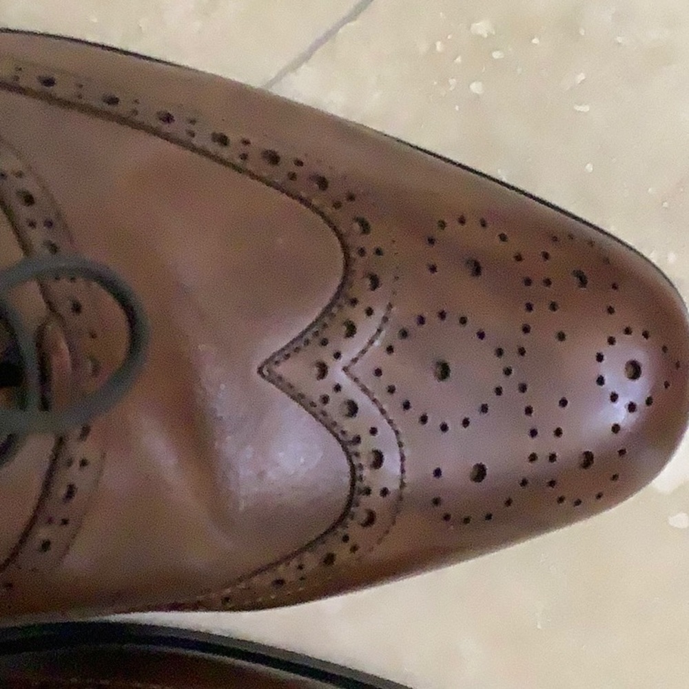Shoes - Picture 2 of 5